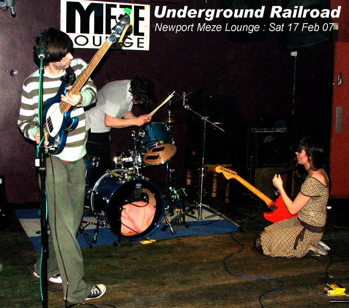 milk loving Underground Railroad play Newport Meze Lounge tonight - click here for their myspace & check out their YouTube filmed by Haysi Fantaysi gal Kate Garner